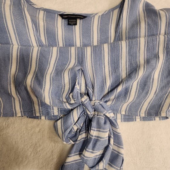 AMERICAN EAGLE OUTFITTERS Striped Blue and White Longsleeve Blouse Size XS - Picture 7 of 8